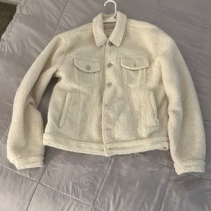 Men’s Sherpa Trucker Jacket Size Small Cream Color PacSun